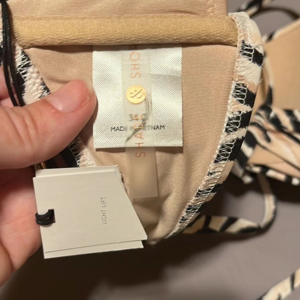 New Women’s Shade & Shore Zebra Print 34 C Bikini Top NWT